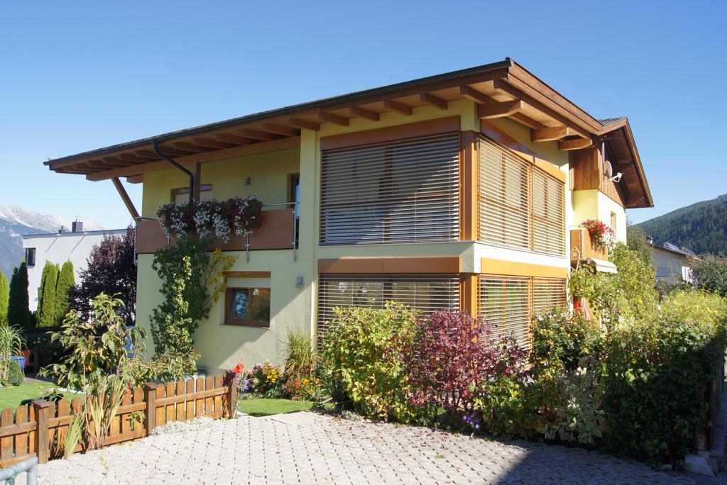 Апартаменты Haus Rainer Инсбрук Экстерьер фото